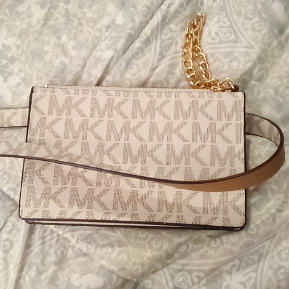 Michael Kors fanny pack